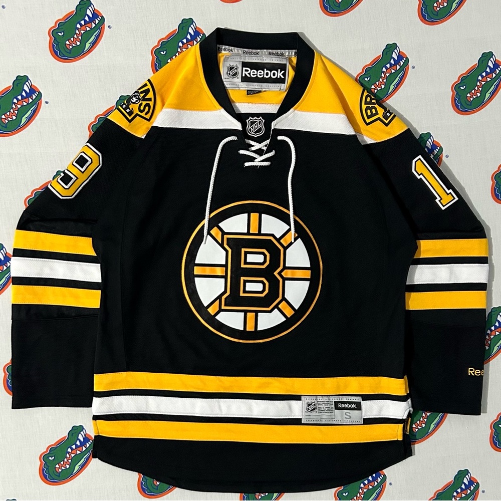Mens Boston Bruins Hockey Jersey Size Small - Medium